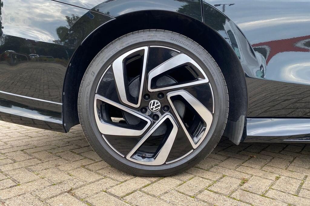 VW ID.7