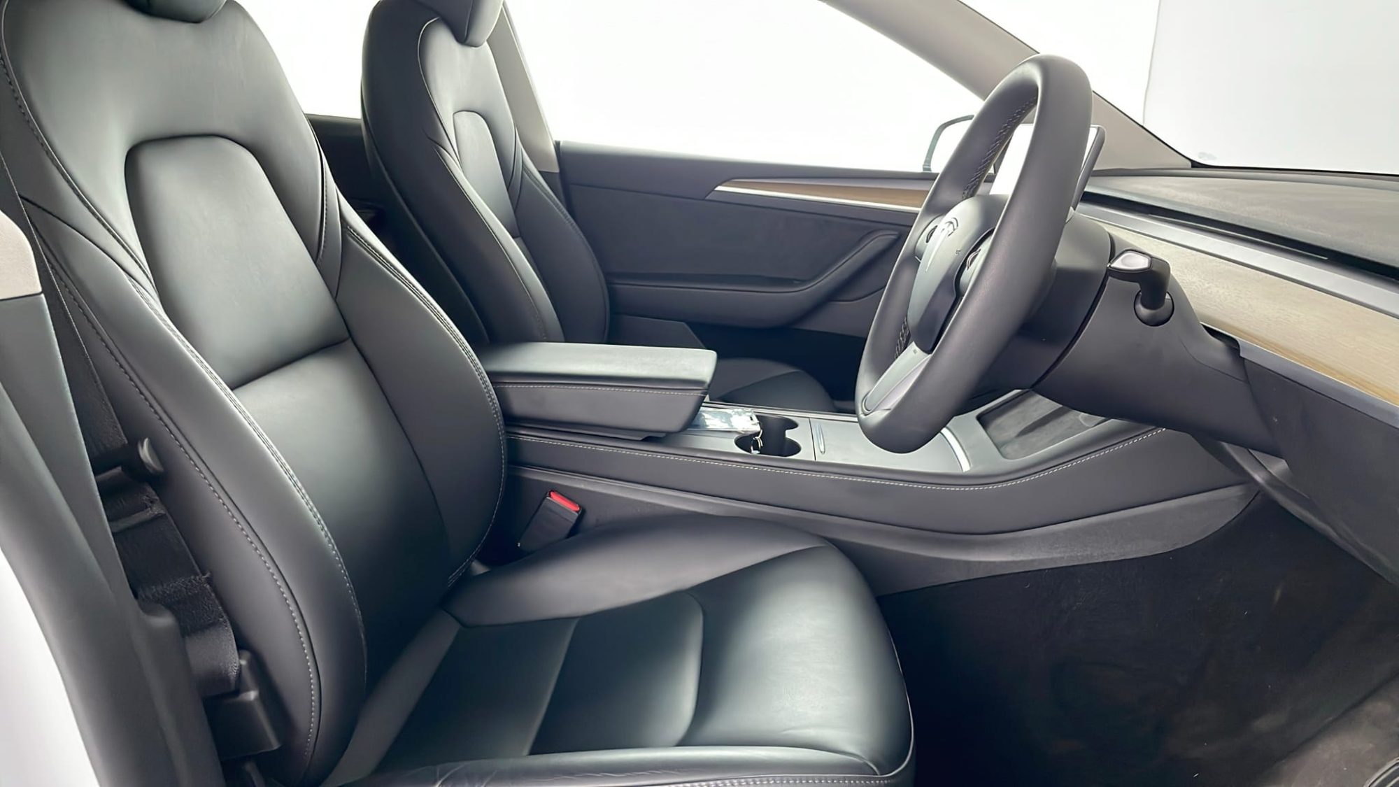 Tesla Model Y Dual Motor Long Range