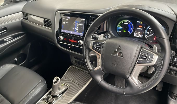 Mitsubishi Outlander PHEV